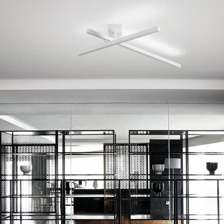 Panzeri Carmen LED wall or ceiling light, rotatable in a modern interior with mirrors
