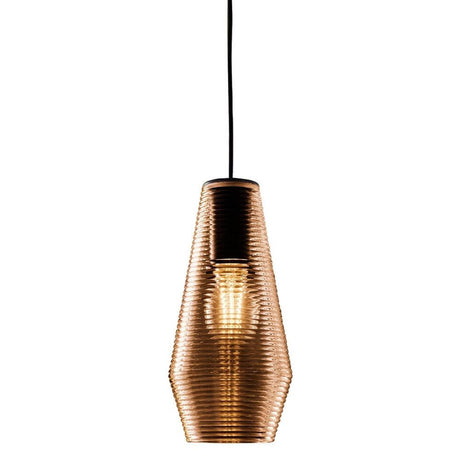 Panzeri Olivia Pendellampe mit geripptem Glas in eleganter Form und warmem Farbton, ideal für Retro-Inneneinrichtung.