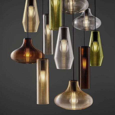 Panzeri Olivia Pendellampe mit geripptem Glas in verschiedenen Glasfarben und Formen, modernes Design