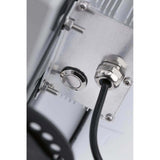 Detailansicht des Park + Light Solarmoduls mit Anschluss und Steuerknopf.