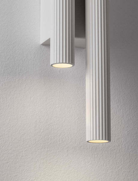 Paron LED Wandleuchte 2-flammig Geriffelt 3000K (3)