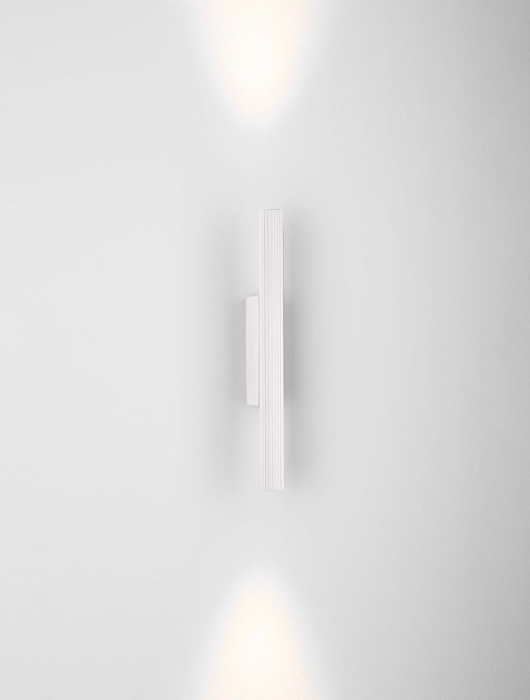 Paron LED Wandleuchte Geriffelt 3000K