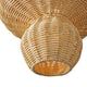 Pendelleuchte Allie aus Rattan, inspiriert von der Natur, mit schönem Licht- und Schattenspiel.