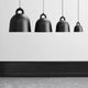Pendelleuchte Bell M Ø 42cm Schwarz in verschiedenen Größen, modisches Design für Zuhause oder Büro.