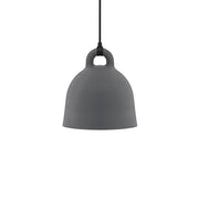 Pendelleuchte Bell S Ø 35cm Grau, stilvolle graue Hängeleuchte mit Glockenform und robustem Design.
