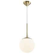 Grant 15 pendel med en elegant glaskuppel og moderne guldfarvet ramme.