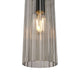 Pendelleuchte Miella mit elegantem, geripptem Glas und modernem Design.