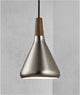 Pendelleuchte Nori 18 mit edlem, nickel-matten Metall und Nussbaumholz, skandinavisches Design.