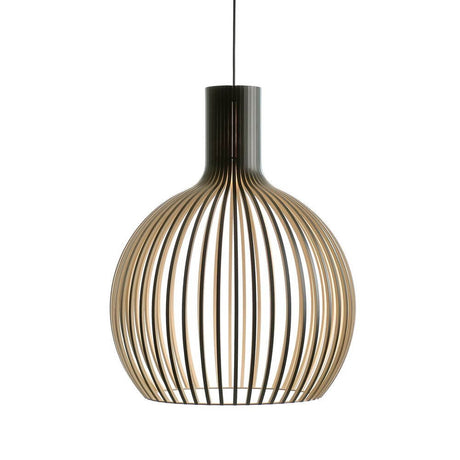 Octo Small 4241 pendant light made of wood Ø 45 cm with curved wooden slats and round bracing.