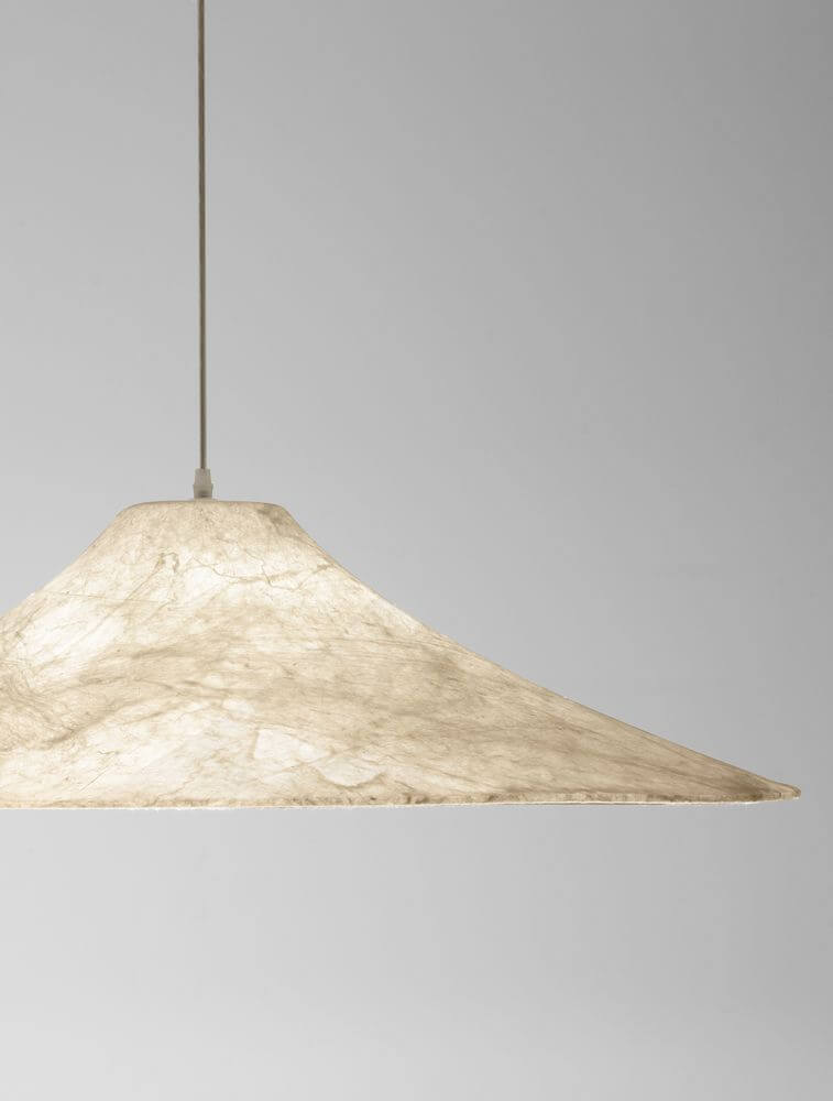 Pendelleuchte Pendelleuchte Weiß – elegante beige Lampe aus Acryl und Seide, ideal für jedes Schlafzimmer.