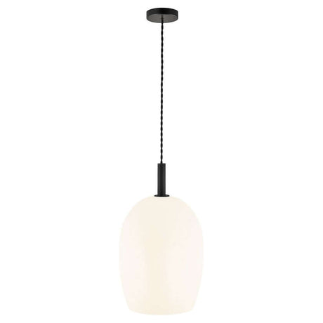 Uma 23 pendel i elegant design, smart hvidt glas, ideel til moderne interiør.