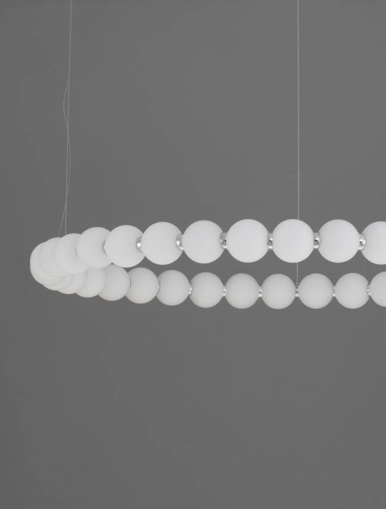 Perla LED Pendelleuchte 36-flammig Ø 80cm 3000K, runde Chrom-Opalglas Hängelampe mit 36 leuchtenden Kugeln, modernes Design
