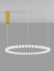 Perla LED Pendelleuchte 46-flammig Ø 104cm 3000K Gold, goldene Hängelampe mit weißen Kugeln