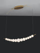 Perla LED Pendelleuchte Tiefbogen 13-flammig 3000K in edlem Design mit Opalglas und Chrommetall.