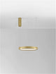 Alt Tag: Perrine LED Pendelleuchte Ø 40cm 3000K goldener Leuchtring aus gebürstetem Aluminium, minimalistisches Design über Esstisch oder Büro