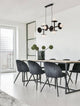 Pielo Pendelleuchte G9 Balken 32cm8-flammig in modernem Esszimmer mit eleganten Stühlen.