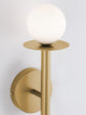 Pielo Wandleuchte G9 H 45cm in modernem Design mit opalgläserner Kugel und goldfarbener Metallbasis.