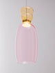Pluma LED Pendelleuchte Ø 15cm 3000K Mehrfarbig mit pinkem Glasleuchtenschirm und goldenem Finish.