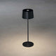 Positano Outdoor LED Akku Tischleuchte, dimmbar, Metall, leuchtet in 2700 und 3000 Kelvin, elegantes Design.