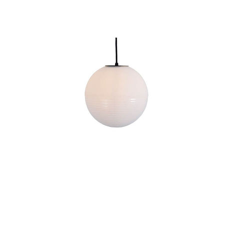 Pulpo LED Hängeleuchte Stellar Small Ø 23cm, moderne Pendelleuchte in eleganter Kugelform mit sanftem Licht.