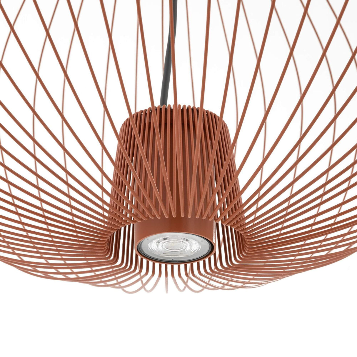 Pumpkin L Hängeleuchte Ø 70cm H 45cm mit modernem Design und eleganten Linien.
