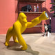 Kong XS Tischlampe Gorilla in gelber Farbe, einzigartiges Design für stimmungsvolle Beleuchtung im Innenbereich.