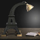 Paris M Tischleuchte Eifelturm 60cm - elegante Tischlampe in Eiffelturmform mit verstellbarem Messingdiffusor.