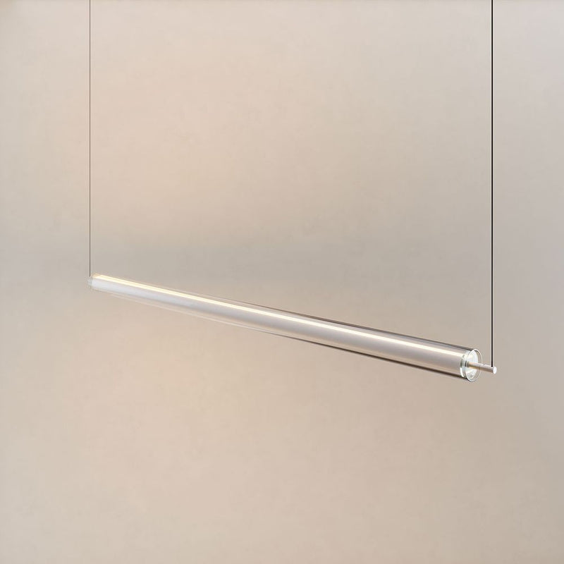 s.luce Ranya LED Pendelleuchte mit klarem Glas-Cover und modernem Design, ideal für elegante Wohnräume.