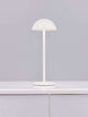 Rose LED Außentischleuchte 3000K IP54 in elegantem Design auf einem Tisch.
