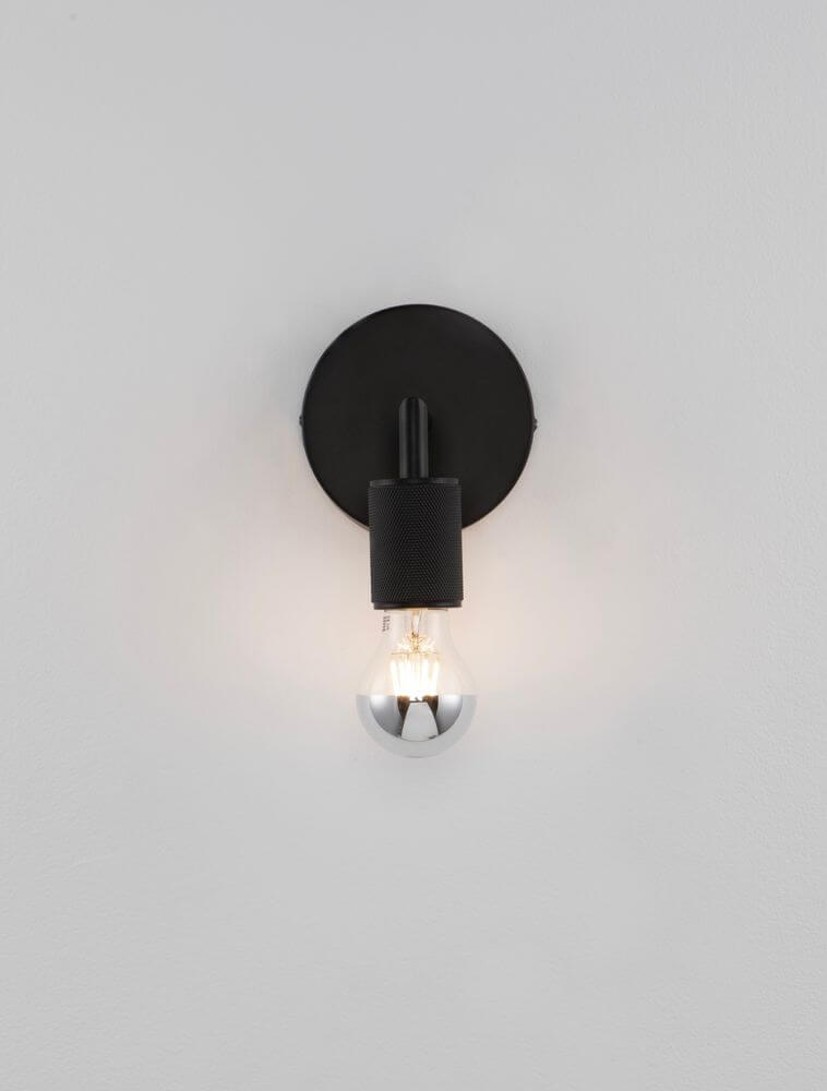 Vintage Wandleuchte Ø 12cm E27 in Schwarz von Nova Luce, ideal für Flur oder Wohnzimmer.