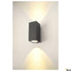 Enola LED Wandaufbauleuchte CCT Up&Down Outdoor an Wand montiert, strahlt warmes Licht nach oben und unten.