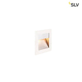 Moderne FRAME LED Wandeinbauleuchte in Weiß mit warmweißem Licht und gedämpfter Beleuchtung.