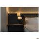 Somnila Flex LED Wandaufbauleuchte Weiß inkl. USB an Bett, ideal für Leseecke, modernes Design.