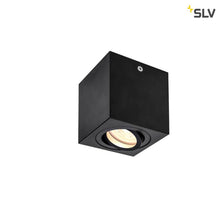 Plafonnier en saillie Triledo QPAR51 noir, au design carré et avec tête de luminaire orientable.