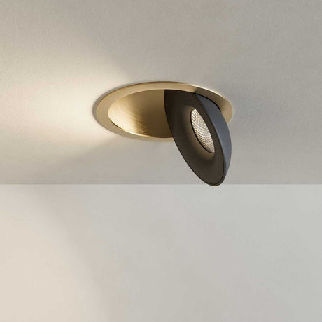 s.luce Santa Deep LED-Einbaustrahler, schwenkbar und dimmbar, modernes Design für vielseitige Lichtlösungen.