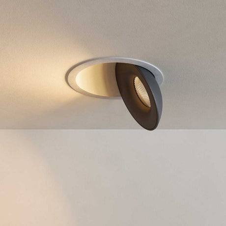 s.luce Santa Deep LED-Einbaustrahler schwenkbar und dimmbar, moderner Design-Strahler für hochwertigen Lichtakzent.