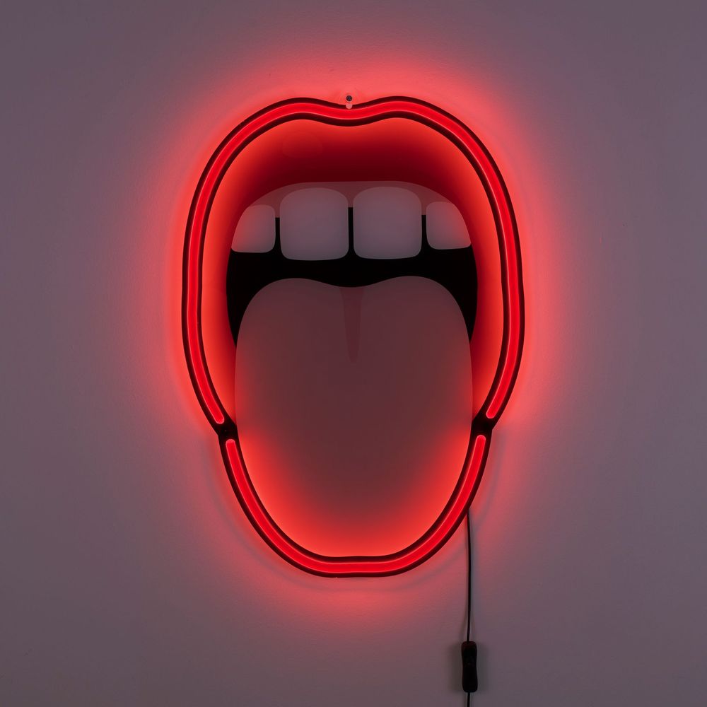 Seletti Blow LED-Wandleuchte Tongue Rot – leuchtende Pop-Art Mundwandlampe mit herausgestreckter Zunge in Rot