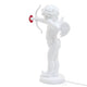 Seletti Cupid LED-Tischlampe dimmbar weiße Amor-Figur aus Kunstharz mit Bogen und rotem Pfeil, dimmbare Designer-Tischlampe von Uto Balmoral
