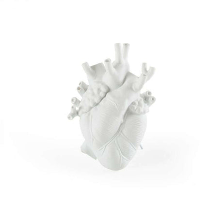 Applique murale et vase Seletti Heart en forme de cœur anatomique, lampe décorative pour une ambiance romantique.