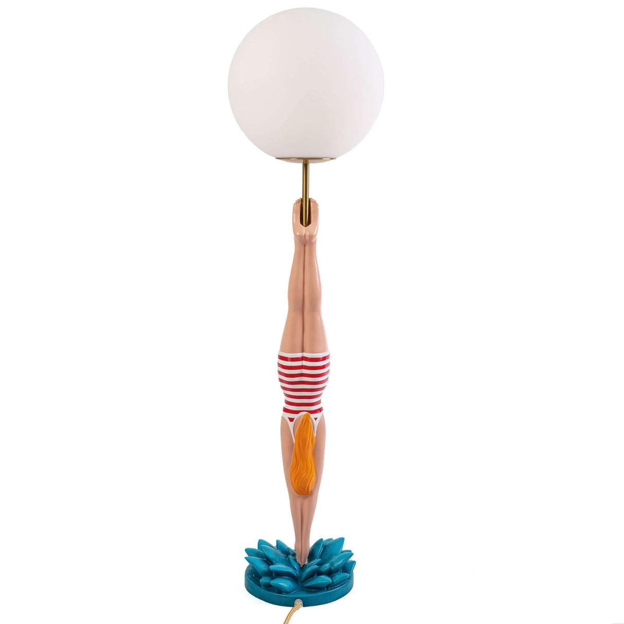 Seletti Lady Diver LED-Tischleuchte dimmbar - dekorative Tischlampe mit Taucherin-Figur, gestreiftem Badeanzug und runder opalweißer Kugel