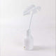 Seletti Leaf Light Delicio LED-Tischleuchte dimmbar in elegantem Weiß mit organischem Blattdesign.