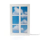 Seletti Suite Window Wandleuchte Holz Acryl Wandlampe mit Fensteroptik, himmelblauem Acryl und Holzrahmen, Designer Marcantonio