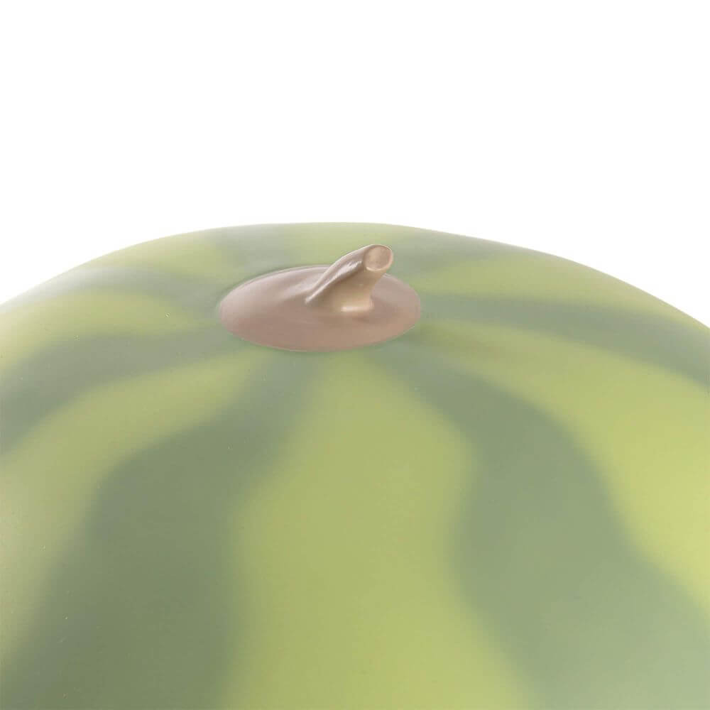 Alt Tag: Seletti Vitamin Wassermelone Tischlampe LED dimmbar grün-gestreifte Kunstharz Oberseite mit Stiel, Nahaufnahme