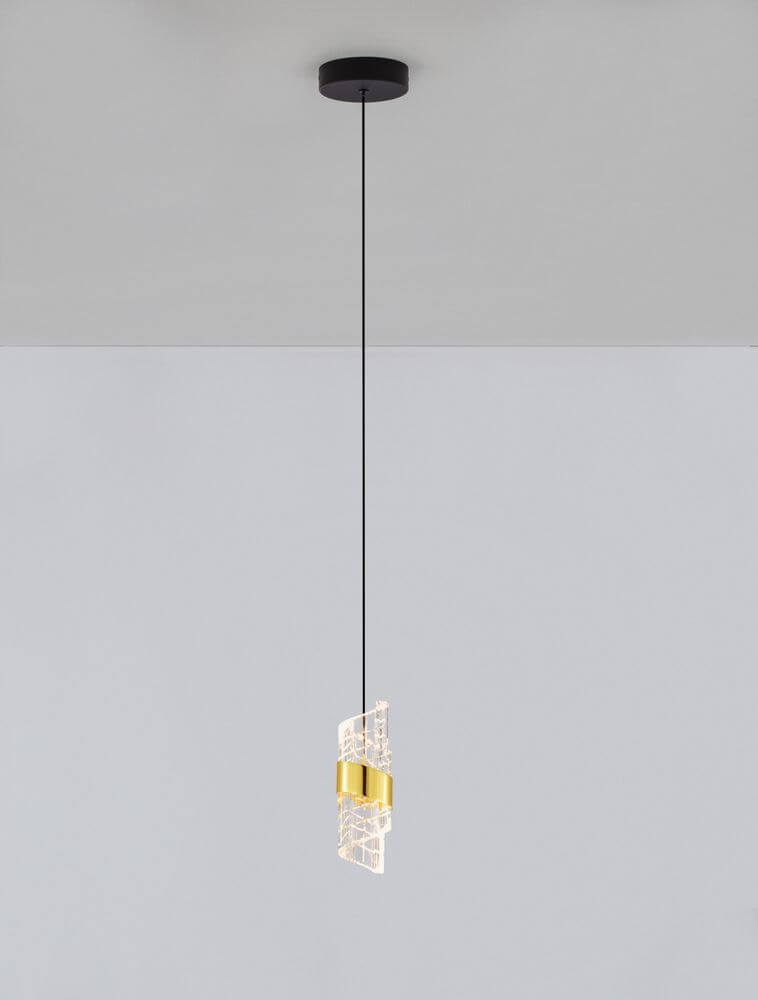Seneca LED Pendelleuchte Ø 6,5cm 3000K Schwarz, Gold mit eleganter, moderner Silhouette in einem stilvollen Raum.
