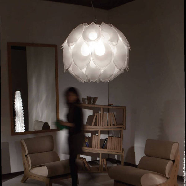 Slamp Flora Pendelleuchte Ø 36cm, elegante Designer-Hängelampe mit Monstera-inspiriertem Blütenschirm