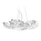 Slamp Hängelampe Veli 7 Opalweiss im eleganten Design mit kurvenreichen Formen und gestreutem Licht.