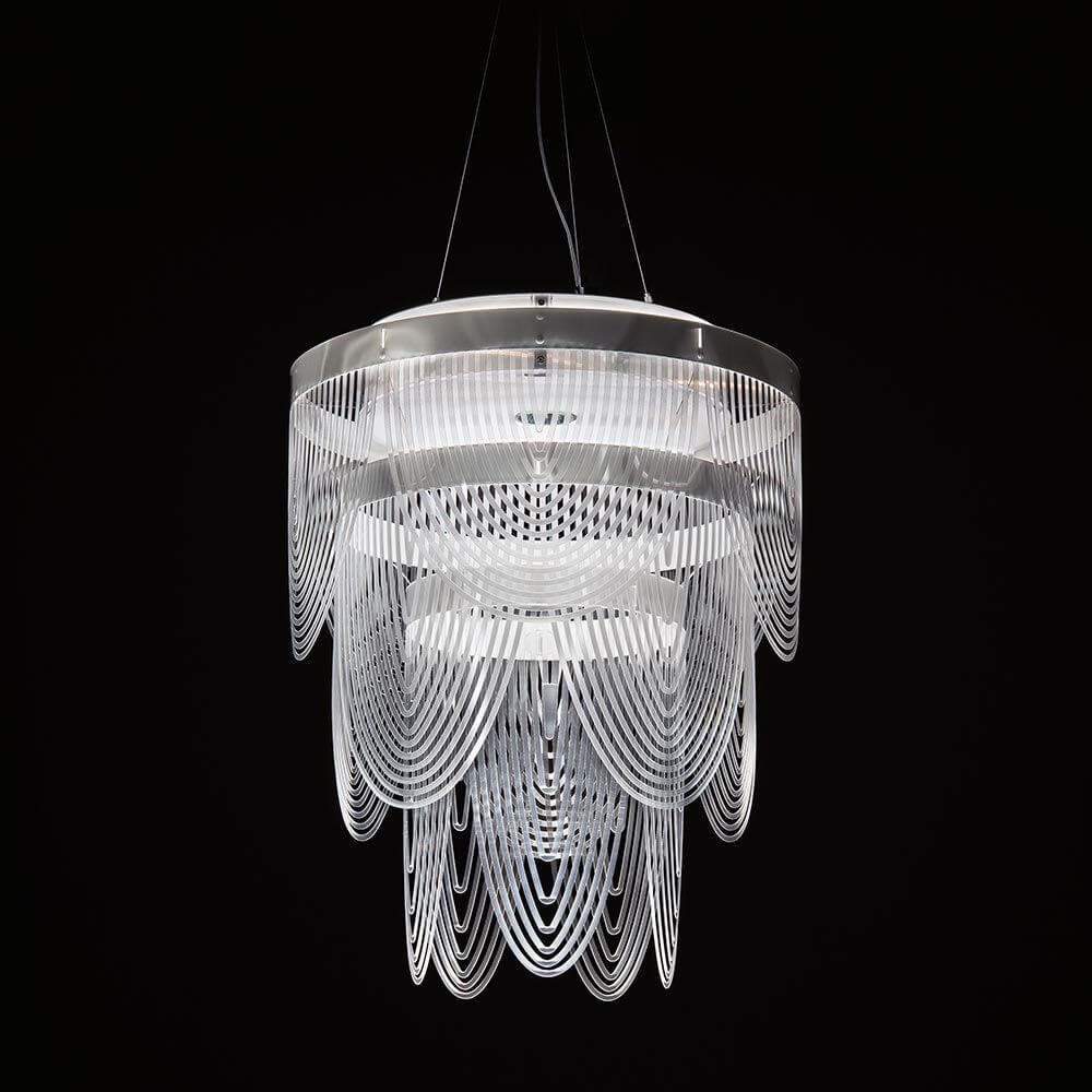 Slamp Hängeleuchte Ceremony Small Prisma Transparent mit eleganten Technopolymeren in schimmerndem Design.