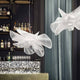 Slamp LED Hängelampe La Belle Etoile in modernem Interieur mit Bar.