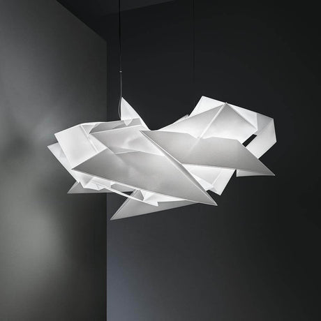 Slamp LED Hänglampa Cordoba 15000lm 2700K Vit i modern design, inspirerad av arkitektonisk estetik.