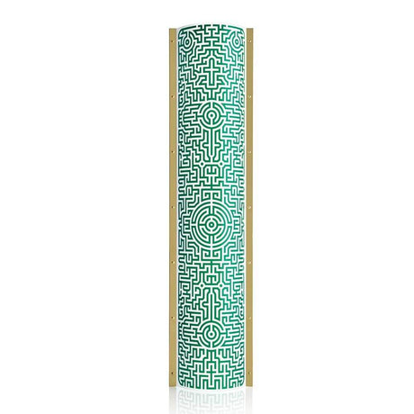 Slamp lampada da terra Labirynth Extra Large Tube Verde, Oro con motivo geometrico su sfondo verde.